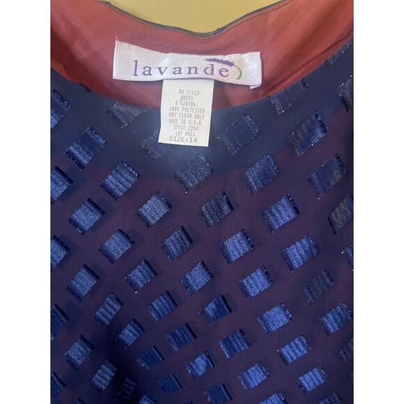 Lavande Shift Dress Flounce Hem Flutter Sleeves - Size 14 - Picture 4 of 7